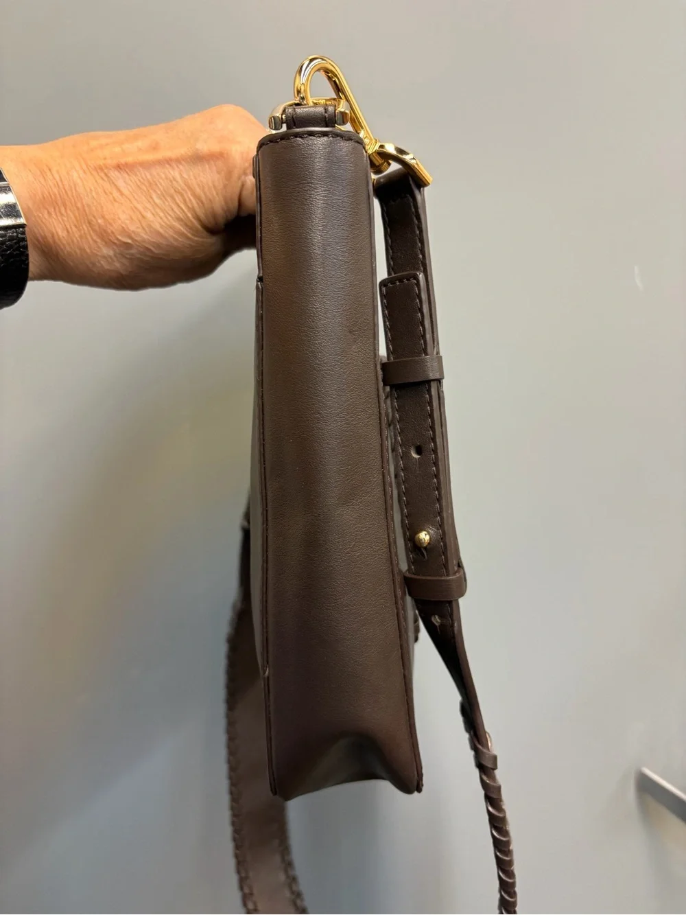 Michael Kors Medium Pocket Pack Crossbody Brown Leather Whipstitch Bag